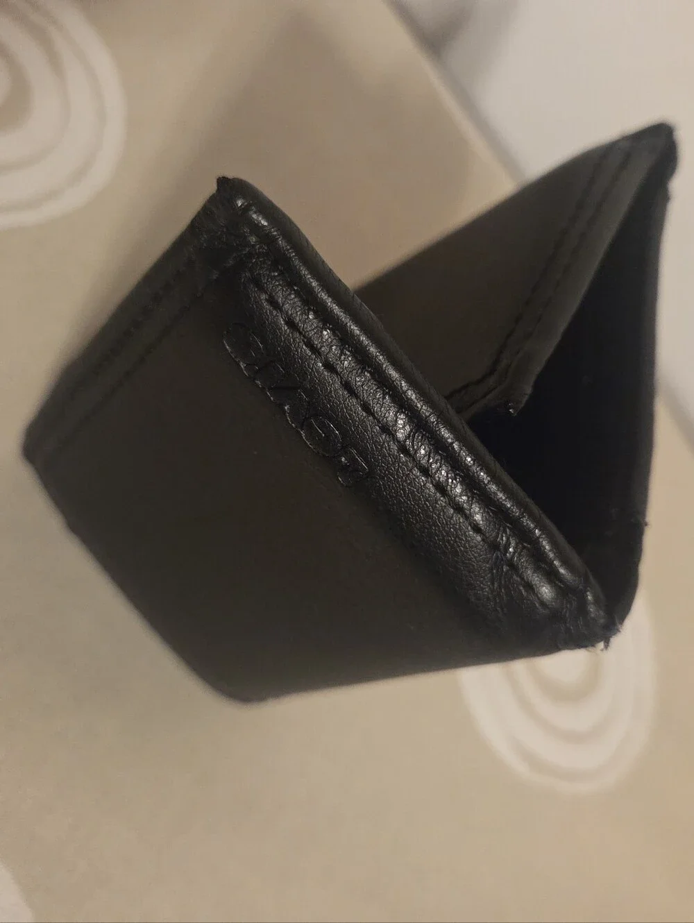 Levi's Men's Black Leather Trifold Wallet with Hidden Zipper Pocket